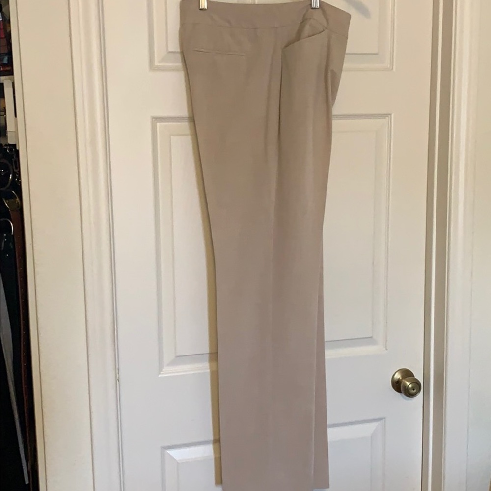 34 inches inseam Gorgeous Trousers💥